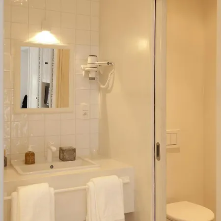 La Maison Haute Guesthouse-3